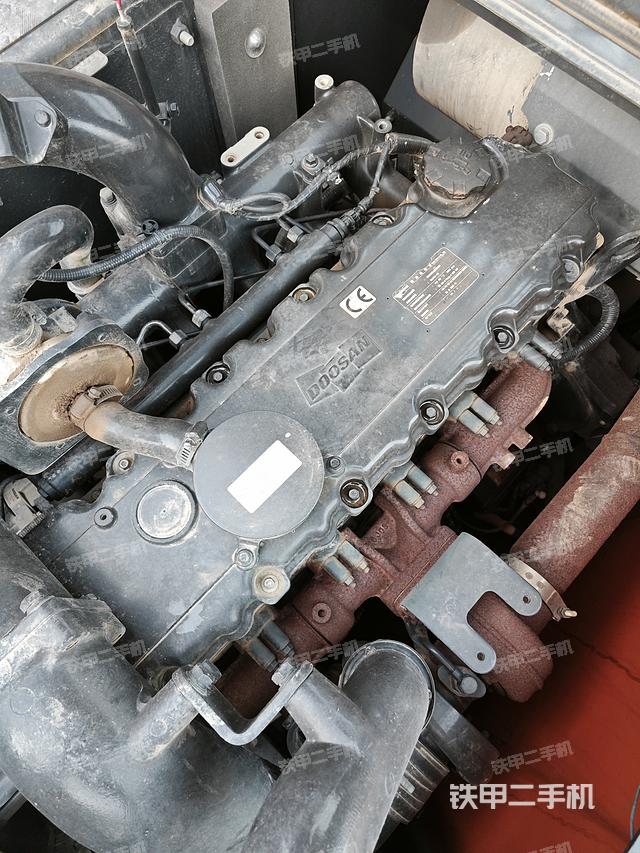 发动机整体俯视（整机外观）