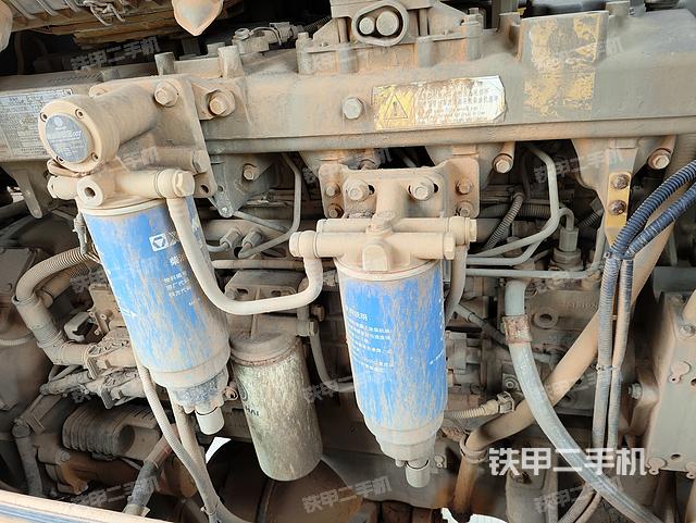 发动机左侧（整机外观及大件）