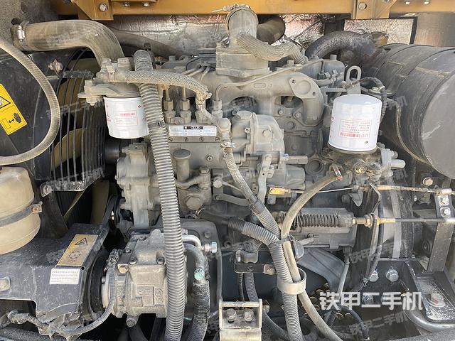 发动机整体俯视（整机外观）