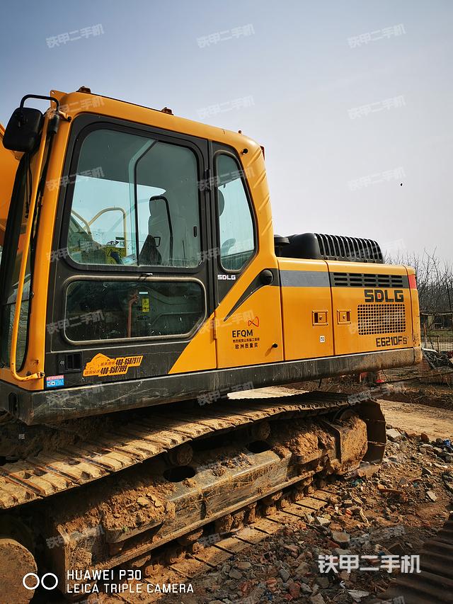 驾驶室整体（整机外观）