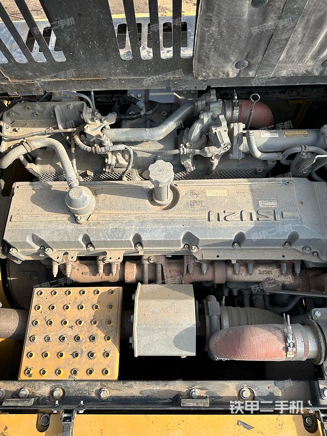 发动机整体俯视（整机外观）