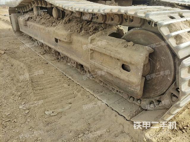 单侧履带整体（整机外观）