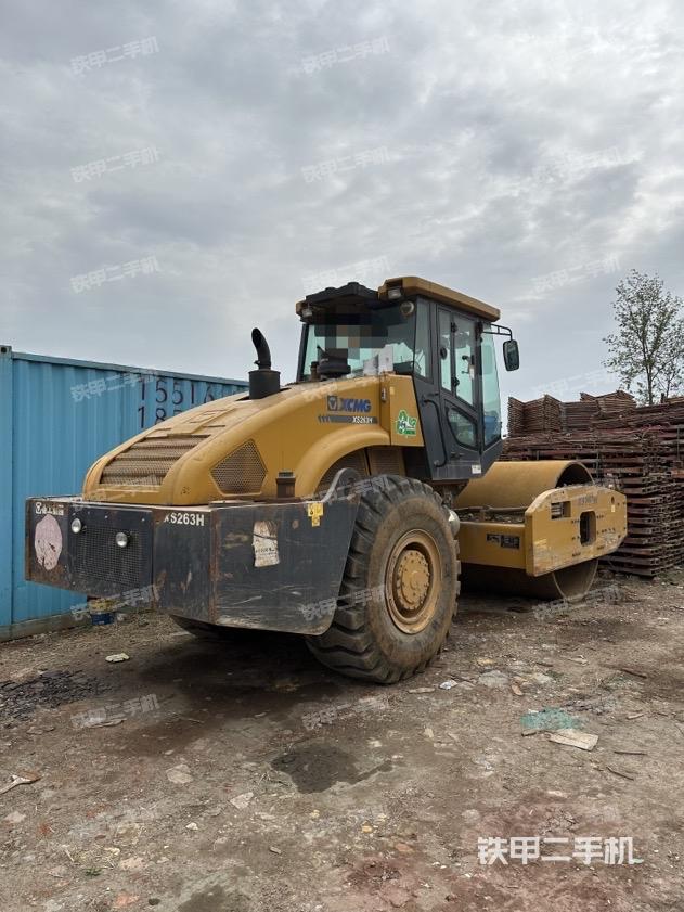 整机右后45°（设备外观及核心部件）