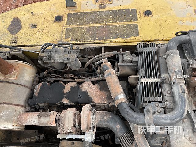 发动机整体俯视（整机外观）