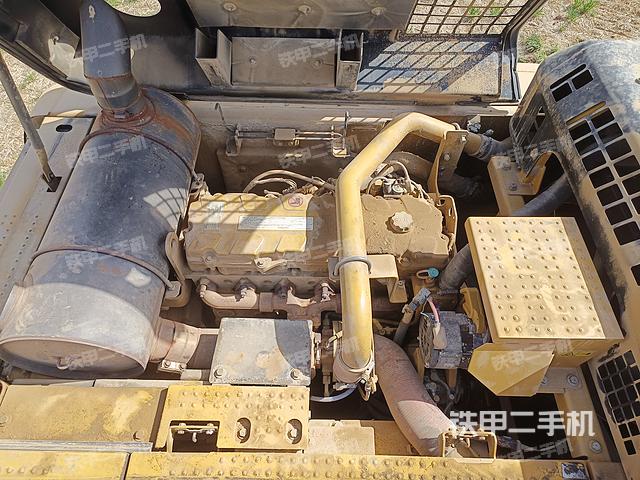 发动机整体俯视（整机外观）