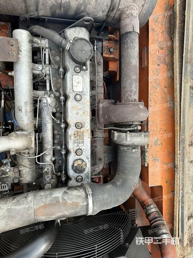 发动机整体俯视（整机外观）