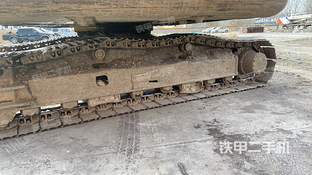 单侧履带整体（整机外观）