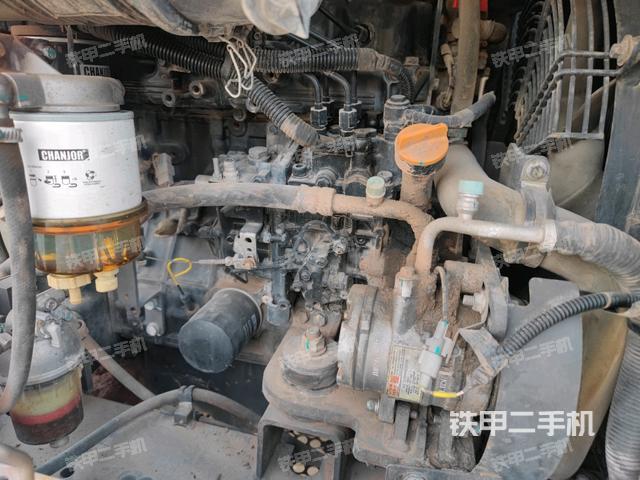 發(fā)動機室(上車部件) 發(fā)動機室(上車部件)