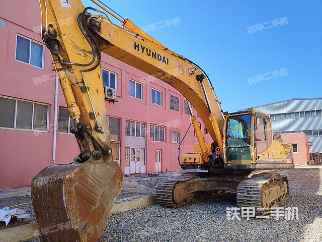 现代R305LC-9T挖掘机