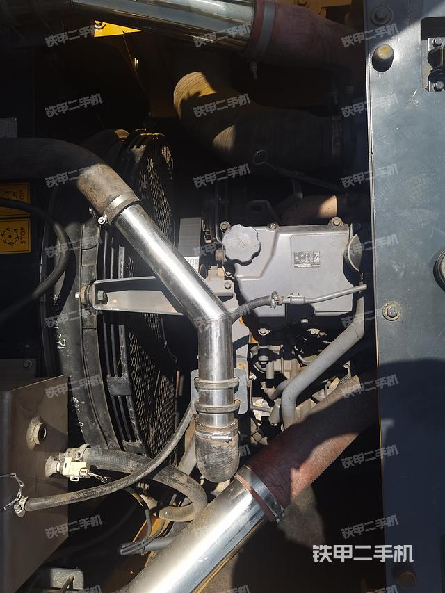 发动机整体俯视（整机外观）