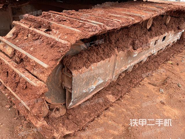 单侧履带整体（整机外观）