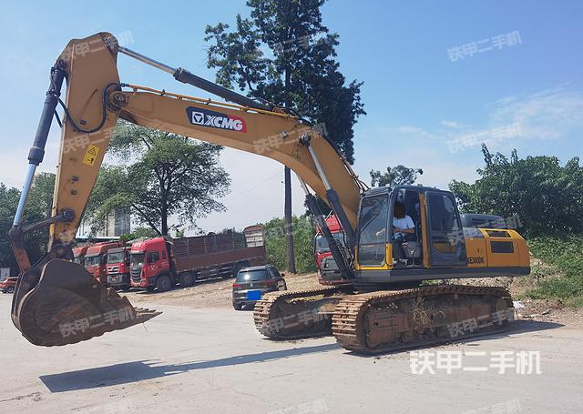 徐工XE370D挖掘机