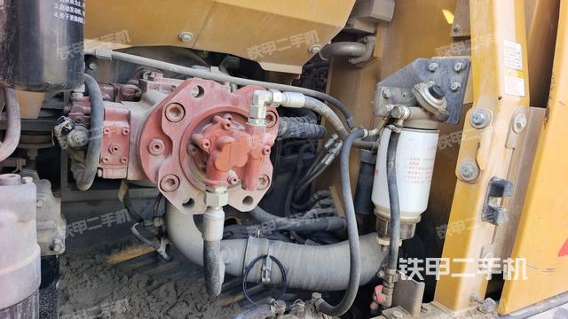 液压泵斜45 左（大件舱室）