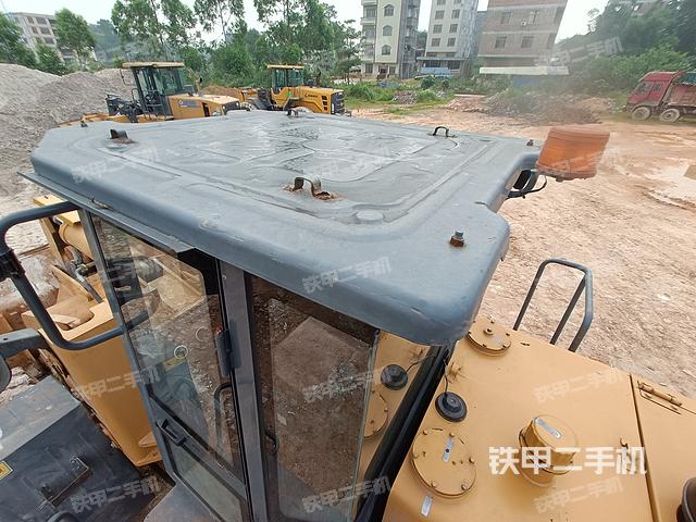 工作装置整体（整机外观及大件）