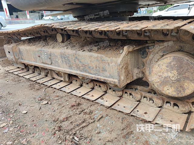 单侧履带整体（整机外观）