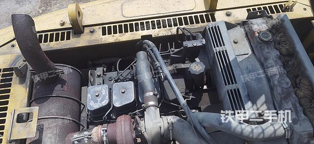 發(fā)動(dòng)機(jī)整體俯視（整機(jī)外觀）