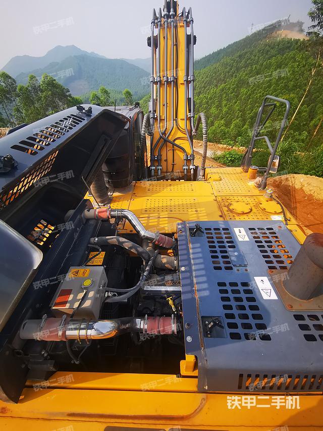 发动机整体俯视（整机外观）