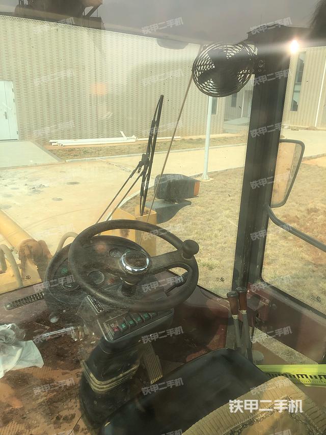 驾驶室工作台（整机外观及大件）