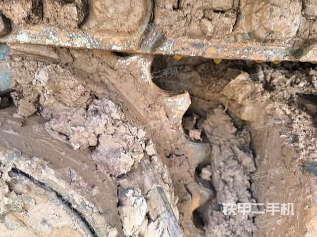 单侧履带整体（整机外观）