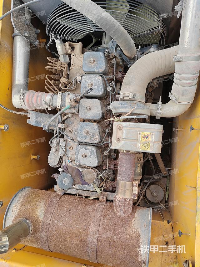 发动机整体俯视（整机外观）