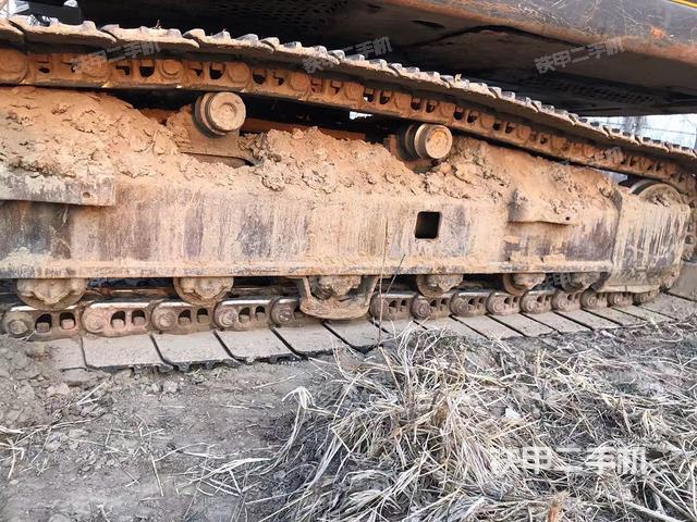 单侧履带整体（整机外观）