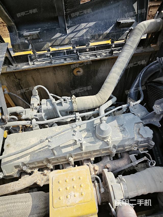 发动机整体俯视（整机外观）