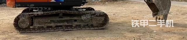 单侧履带整体（整机外观）