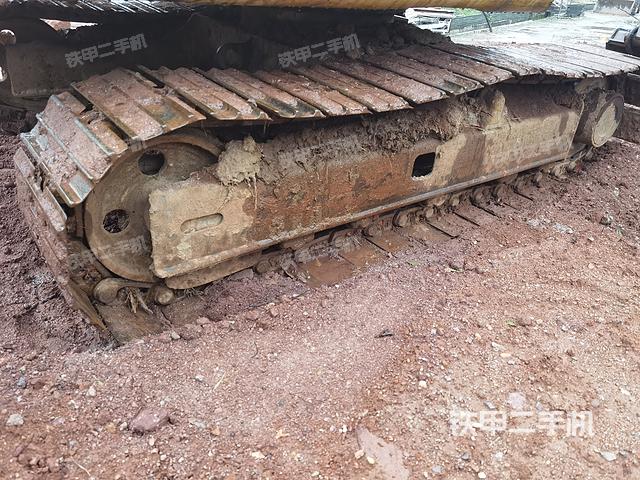 单侧履带整体（整机外观）