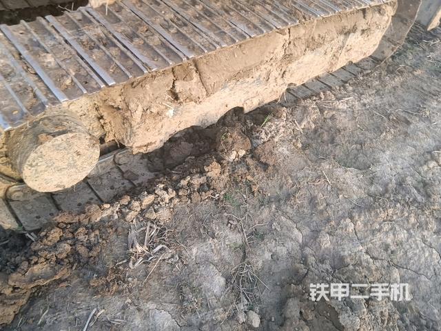 左側履帶整體?（行走機構）