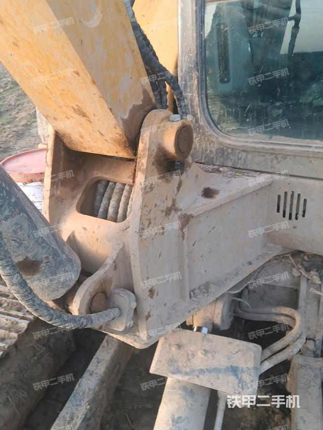 大臂根部?斜（工作和回轉裝置）