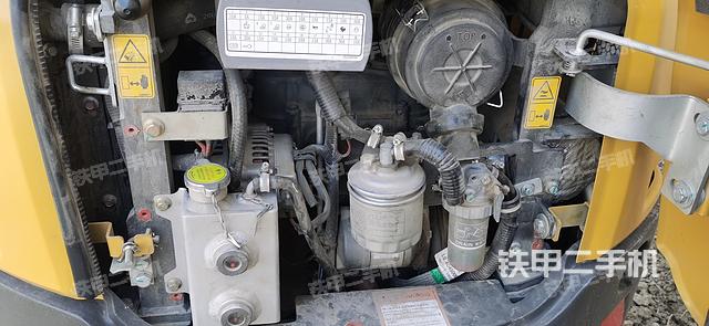 发动机整体俯视（整机外观）