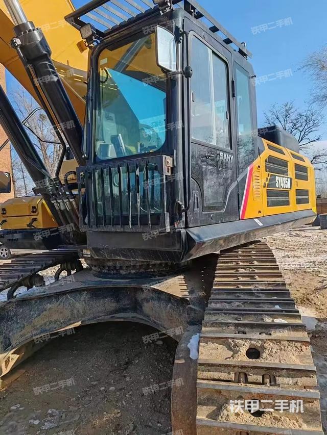 驾驶室整体（整机外观）