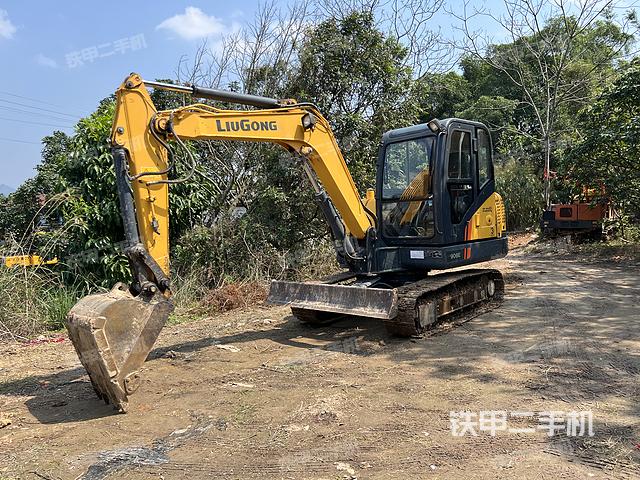 柳工CLG906E挖掘机