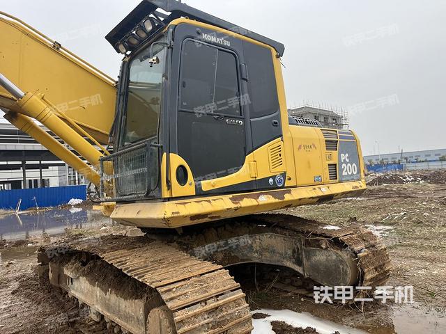 驾驶室整体（整机外观）