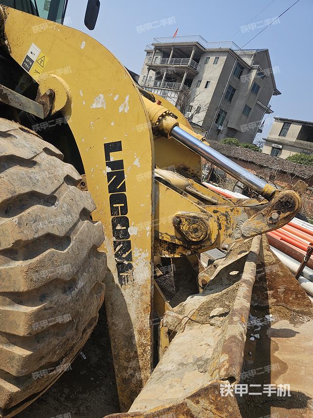 工作装置整体（整机外观及大件）