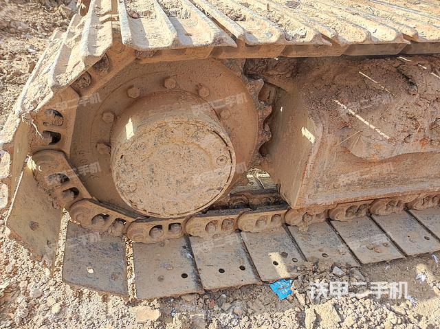 单侧履带整体（整机外观）