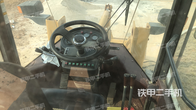 驾驶室操作台（整机外观及大件）