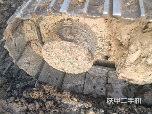 右驅動輪（行走機構）