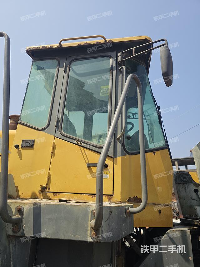 驾驶室操作台（整机外观及大件）