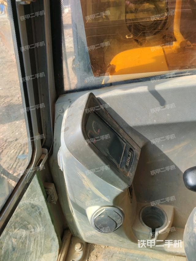 顯示屏?(駕駛室部分) 顯示屏?(駕駛室部分)