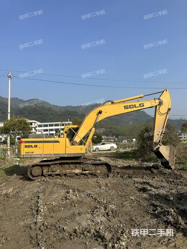 整机右后45°（整机外观）