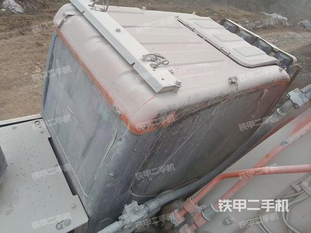 駕駛室頂部俯視(上車部件) 駕駛室頂部俯視(上車部件)