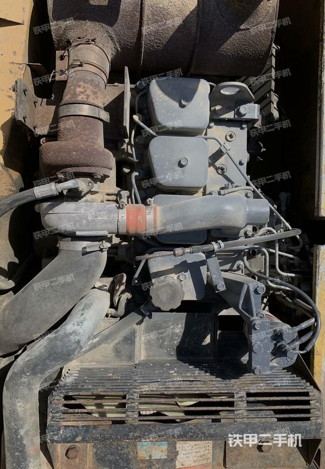 发动机整体俯视（整机外观）