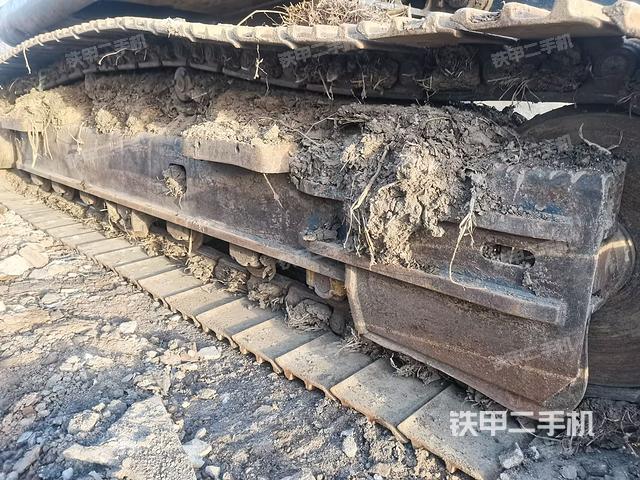 单侧履带整体（整机外观）