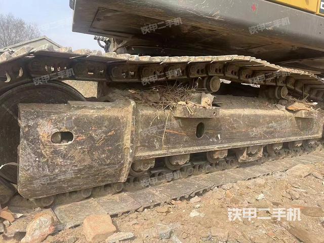 单侧履带整体（整机外观）