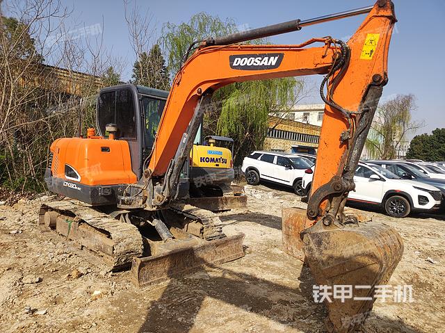 整机右后45°（整机外观）