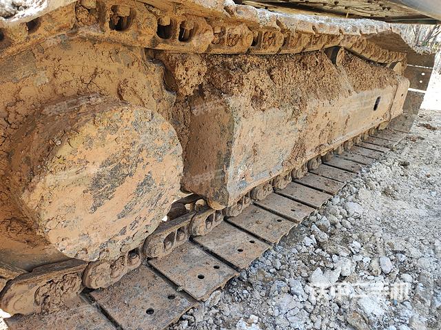 单侧履带整体（整机外观）