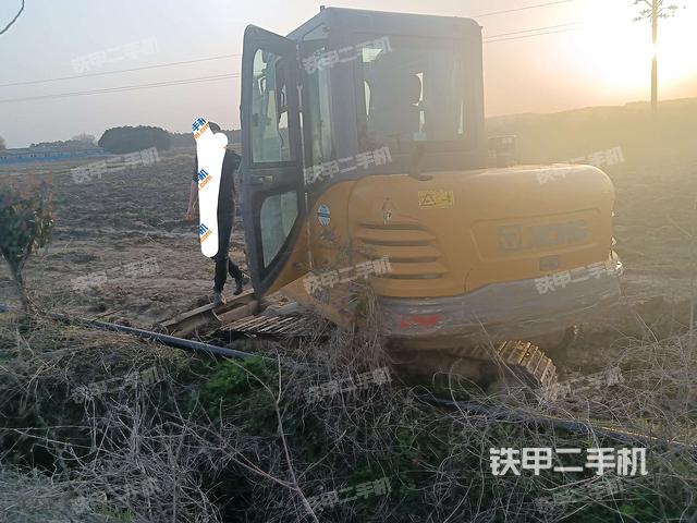 右后45（整機外觀）