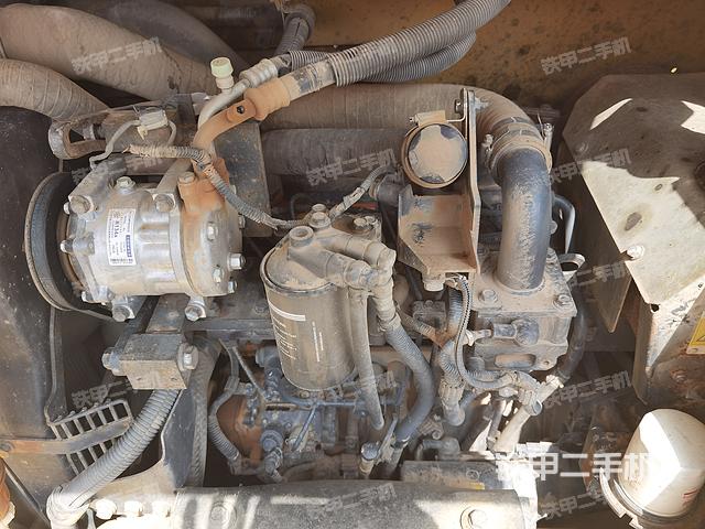 发动机整体俯视（整机外观）