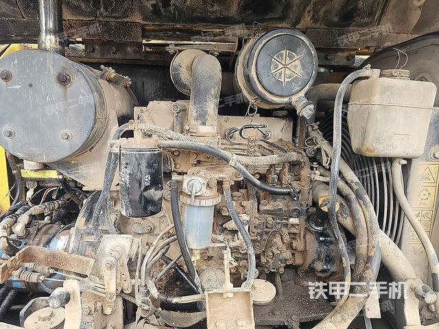 发动机整体俯视（整机外观）